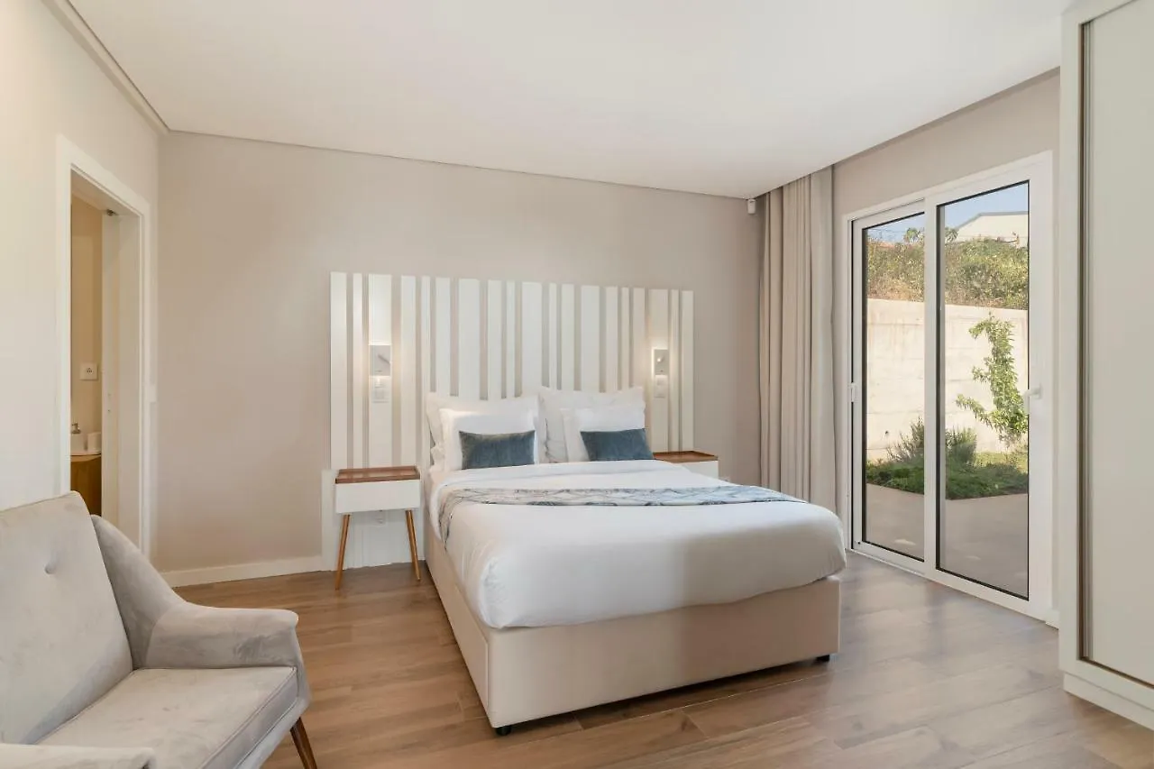 New! Villa Alvinho| Lifestyle&Nature | Heated Pool Funchal  0*, Funchal (Madeira)