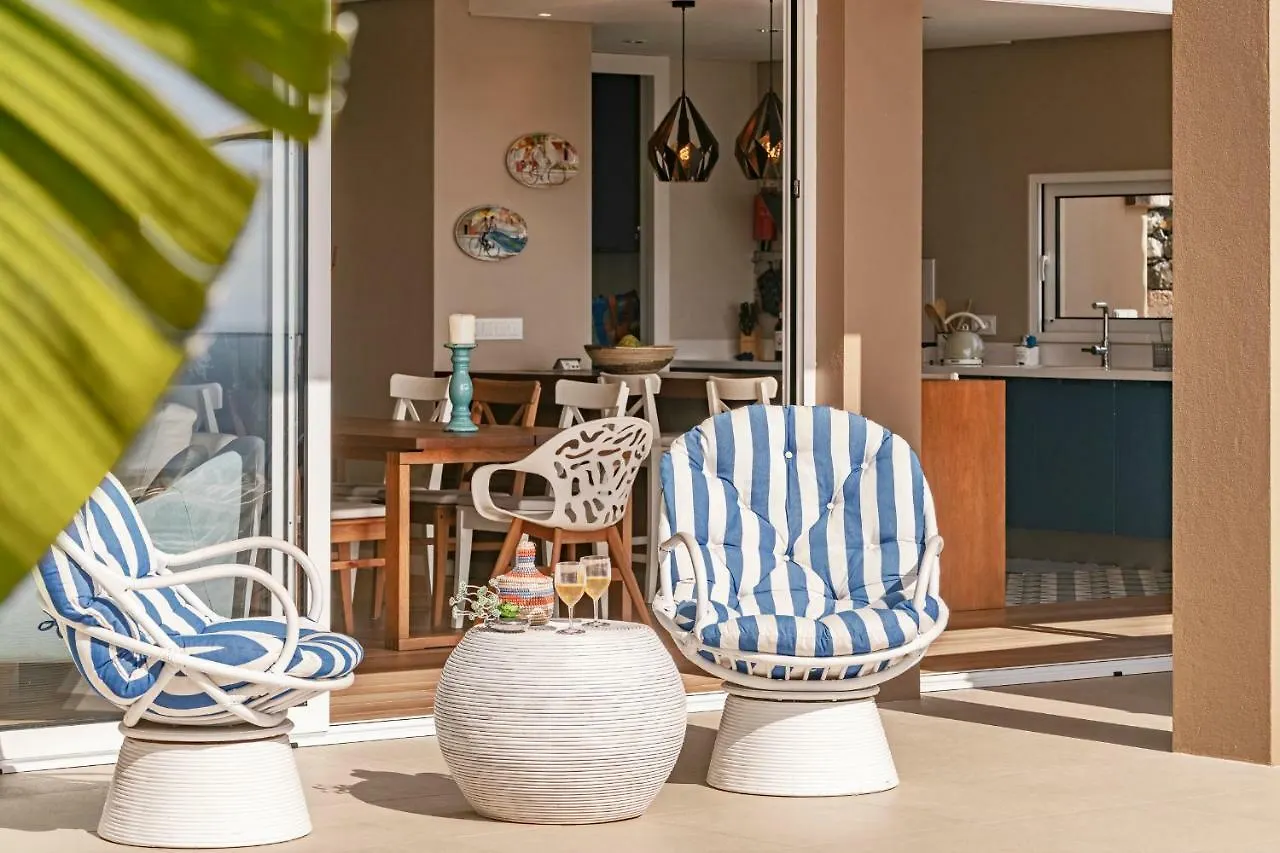 New! Villa Alvinho| Lifestyle&Nature | Heated Pool Funchal  Funchal (Madeira)